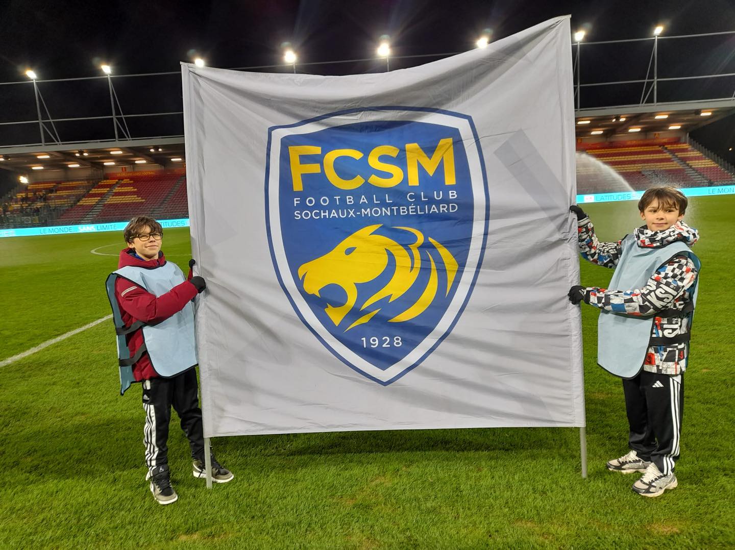 622345627_1468819305245001_1199456127939160010_n 622345627_1468819305245001_1199456127939160010_n